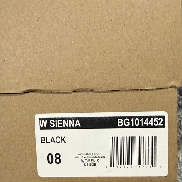 UGG Women's Sienna Black  Waterproof Boots Size 8 - Picture 7 of 7